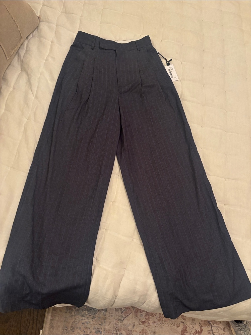 Women’s Wide Leg Pinstripe Dress Pants - Dark Navy NWT - Astr brand